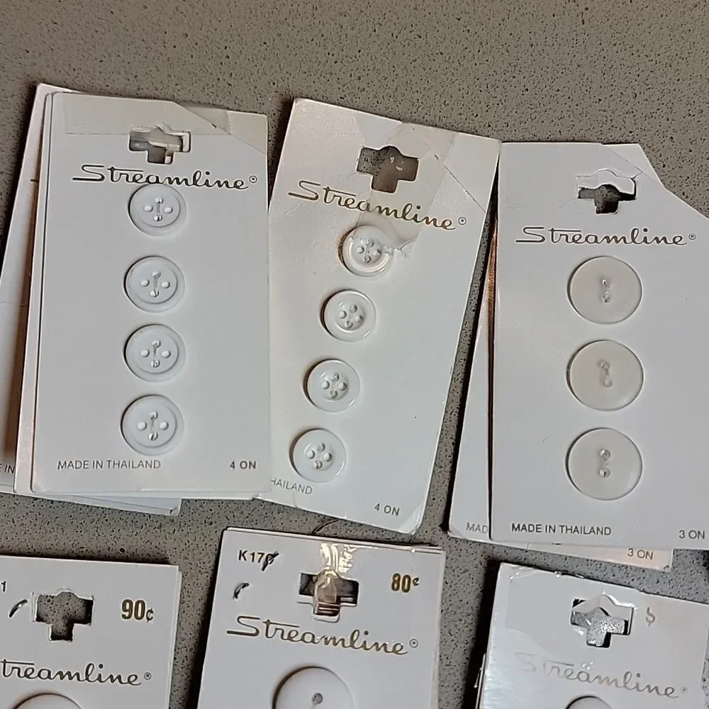 Streamline Vintage Assorted Buttons